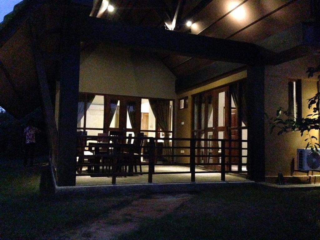 Laya Safari Resorts & Spa Yala Exterior foto